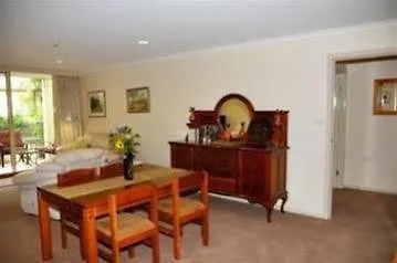 Jenatt Apartments Salamanca Hobart Australia