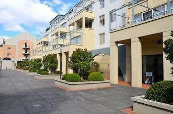 **** Otel Jenatt Apartments Salamanca Hobart Avustralya